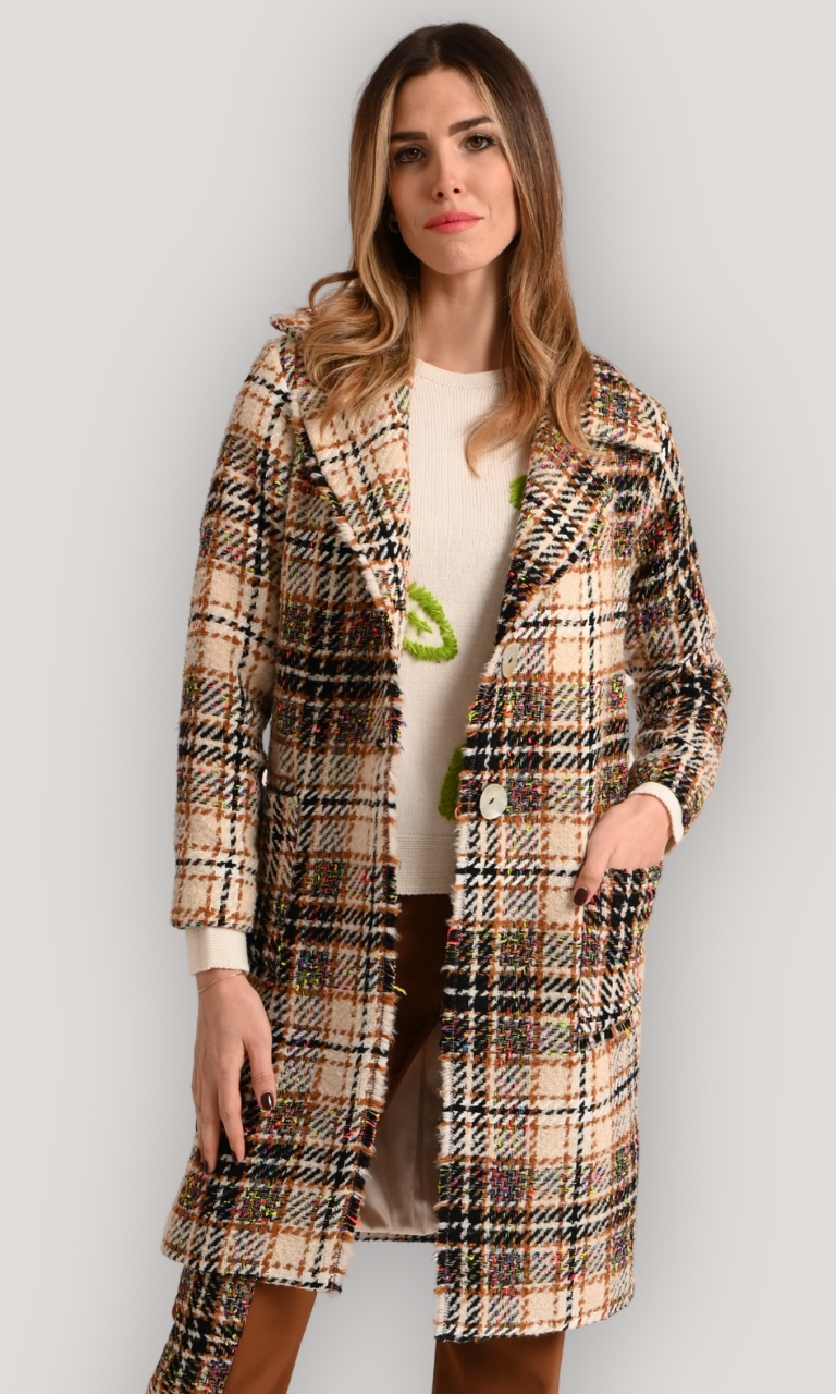 Cappotto Donna Outfit Con Cappotto A Quadri Cappotto Elegante